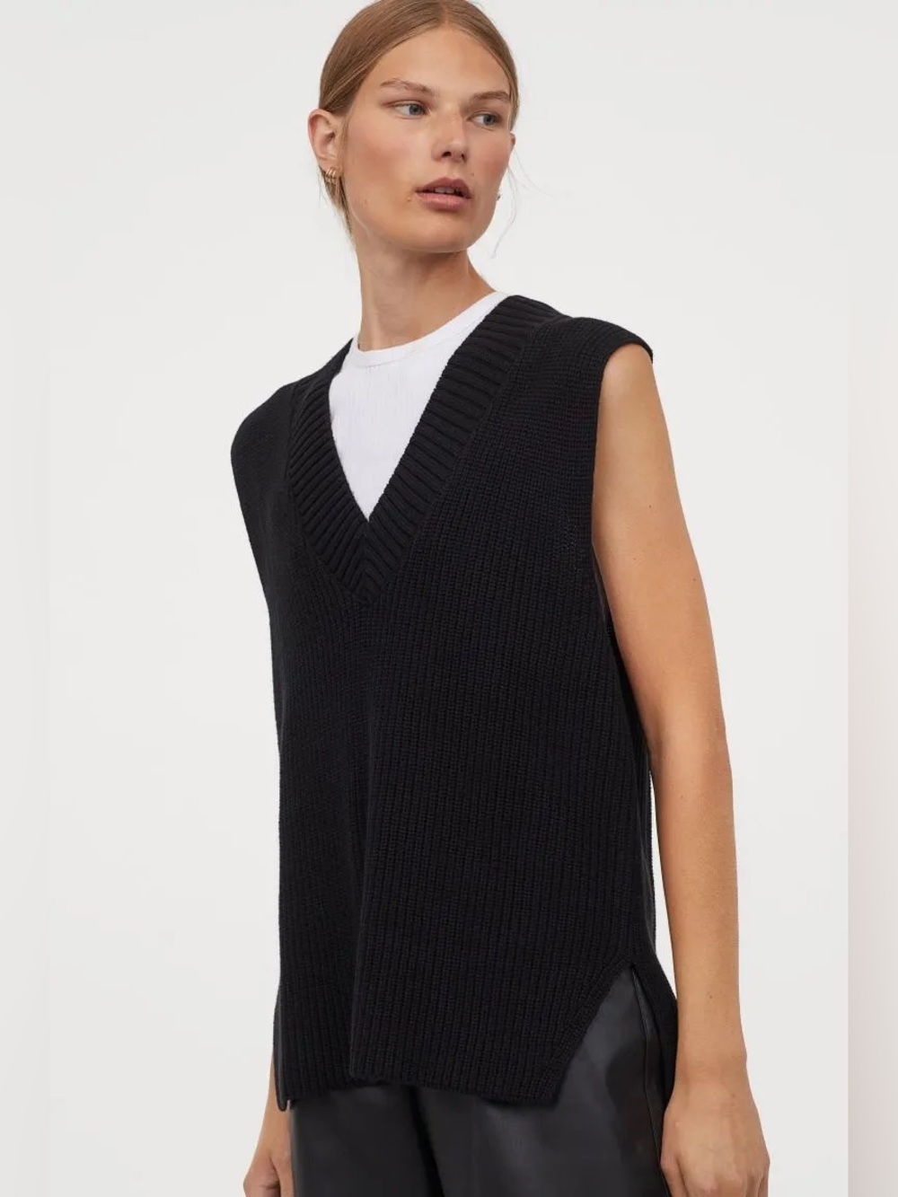 H&M Black Ribbed V-Neck Knit Sweater Vest